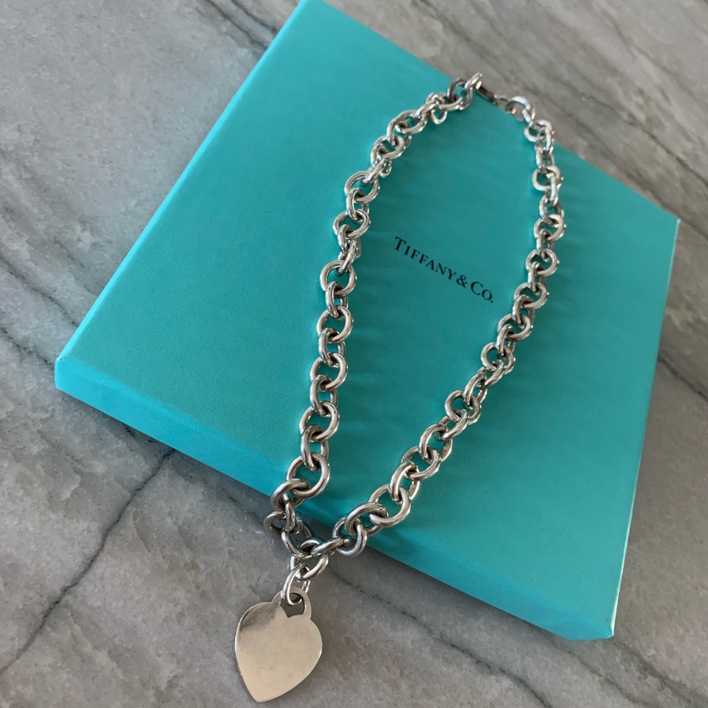 Tiffany & Co Silver Heart Tag Necklace (Pre-owned)